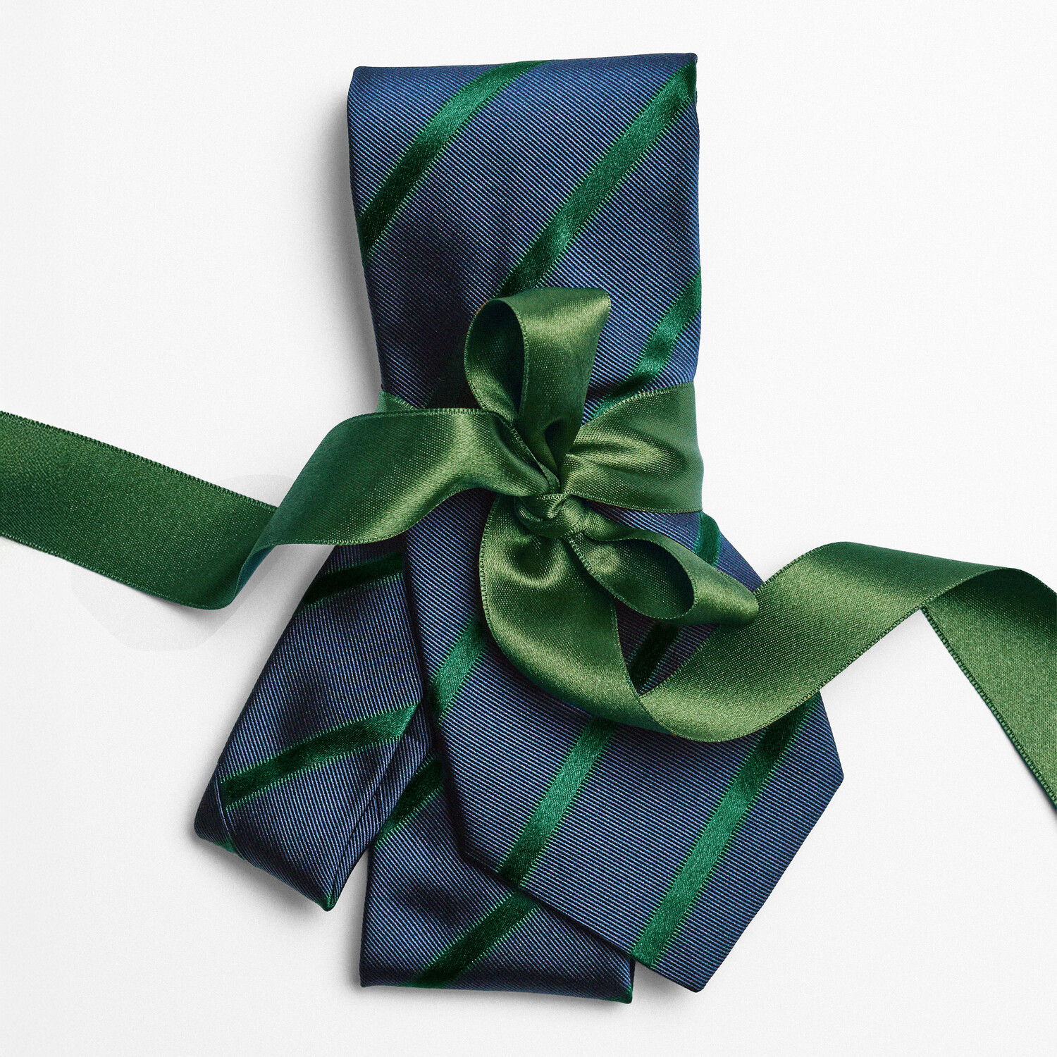 The Christmas showcase - Mens suits and clothes De Fursac