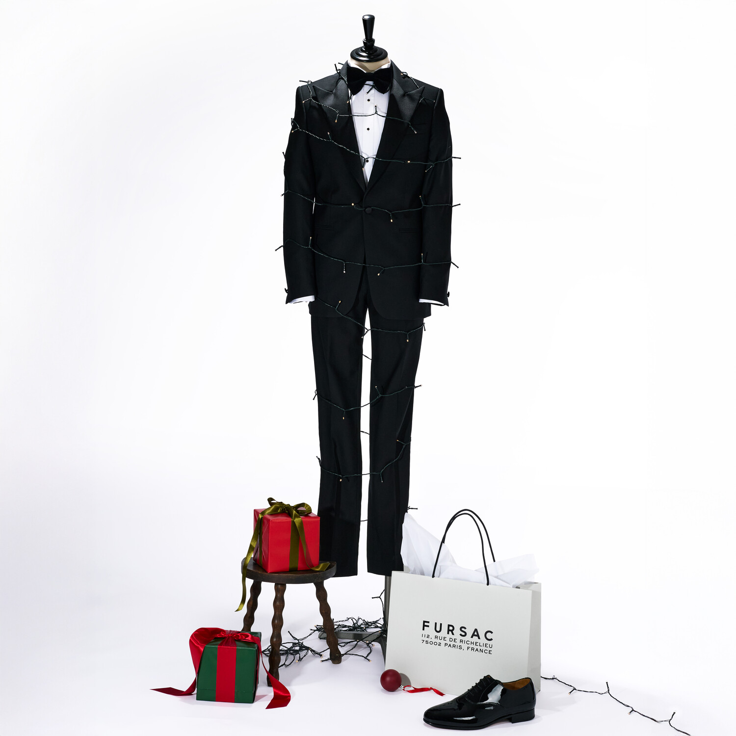 The Christmas showcase - Mens suits and clothes De Fursac
