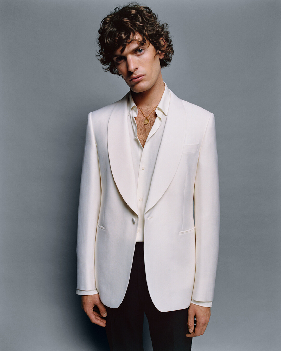 Fall-Winter 24/25 campaign - Mens suits and clothes De Fursac