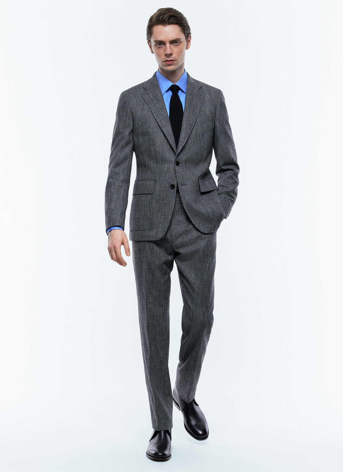 Finding your work look - Mens suits and clothes De Fursac