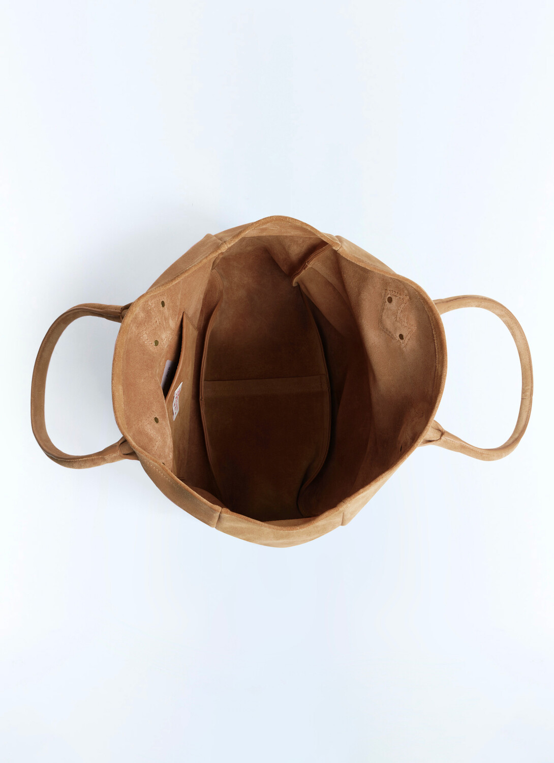 Caring for leather goods - Mens suits and clothes De Fursac