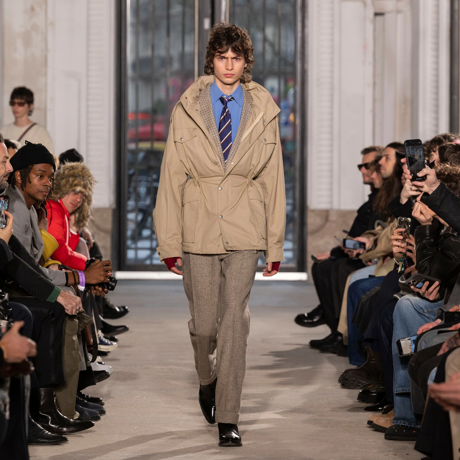 Défilé automne-hiver 2025 à Paris - Costume homme et vêtements Fursac