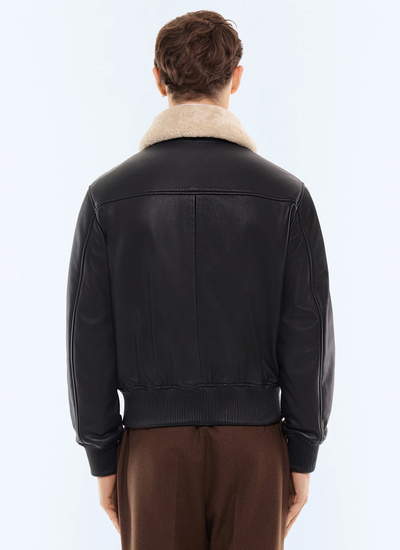 Blouson en cuir homme matière principale: 100% cuir d'agneaucol amovible: 100% cuir d'agneaudoublure col: 100% polyesterdoublure corps: 100% polyesterdoublure manches: 100% polyesterdoublure poches: 100% cotonbord-côte: 100% cuir d'agneau Fursac - M3LUIR-GL01-B020