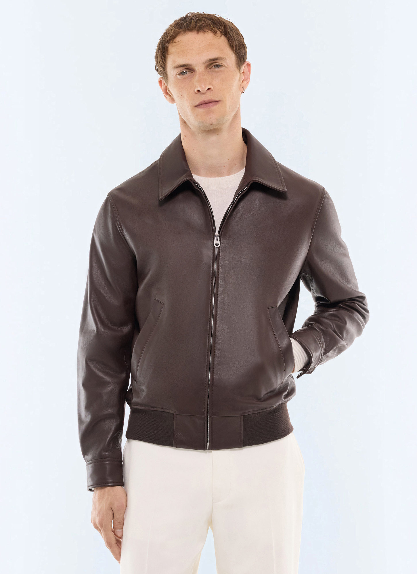 Blouson en cuir homme marron matière principale: 100% cuir d'agneaudoublure corps: 100% polyesterdoublure manches: 100% polyesterdoublure poches: 100% cotonbord-côte: 50% polyester, 46% coton, 4% elasthanne Fursac - M3LRED-GL01-G018