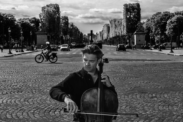 Inside Gautier Capuçon’s suitcase - Mens suits and clothes De Fursac