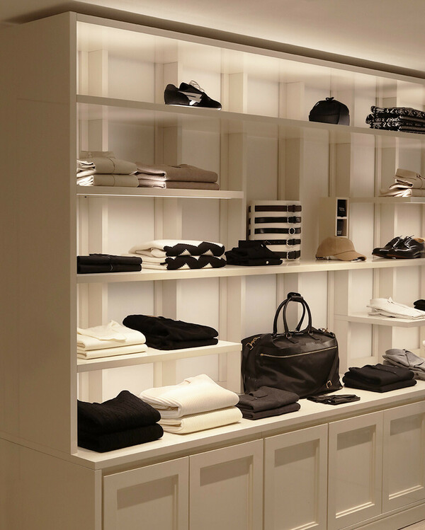 A Bit of organization - Mens suits and clothes De Fursac