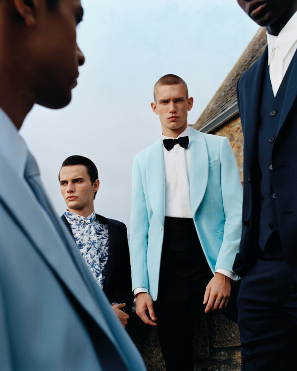 Spring-Summer 2024 campaign - Mens suits and clothes De Fursac