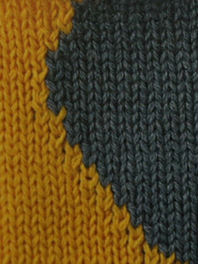 Intarsia stitch (right side)