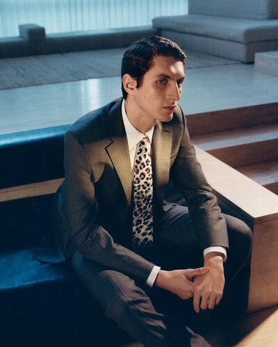 Fall-winter 23/24 campaign - Mens suits and clothes De Fursac