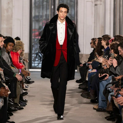 Défilé automne-hiver 2025 à Paris - Costume homme et vêtements Fursac