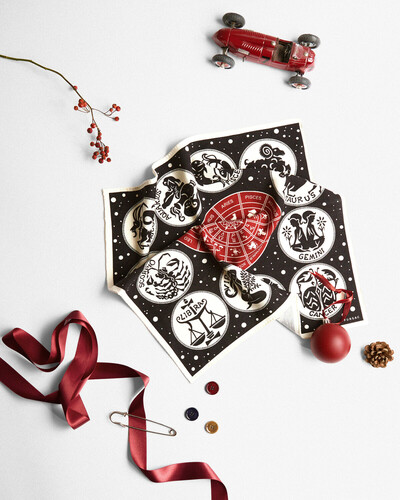 Silk and wool pocket square