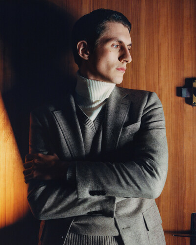 Fall-winter 23/24 campaign - Mens suits and clothes De Fursac