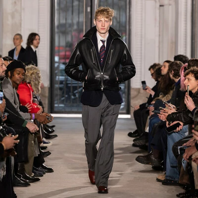 Défilé automne-hiver 2025 à Paris - Costume homme et vêtements Fursac