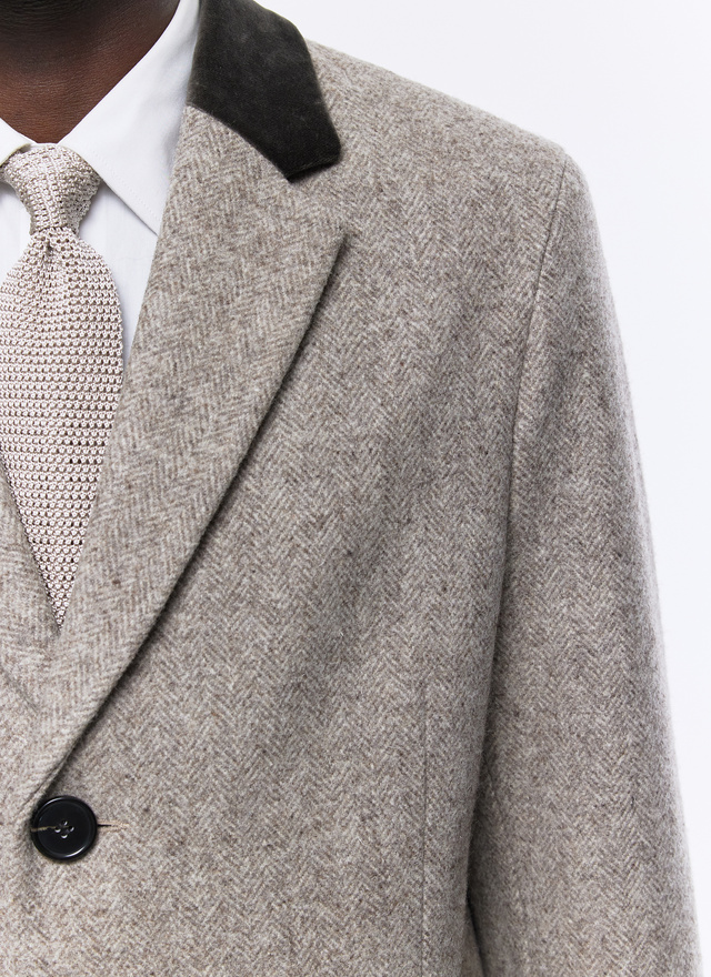 Wool coat with herringbone pattern