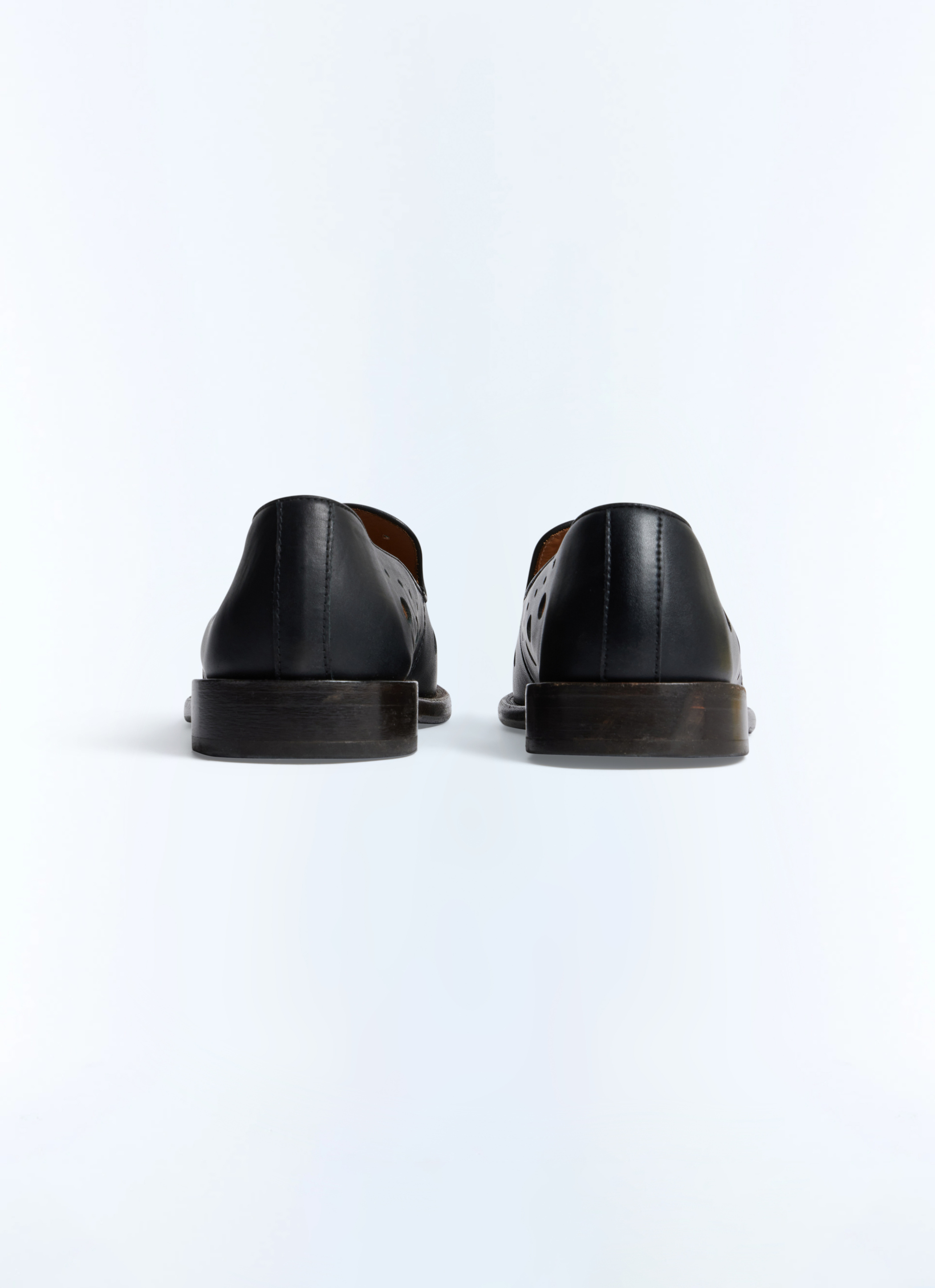 FURSAC - Mocassins en cuir à trous - Homme - Taille 43 - Noir