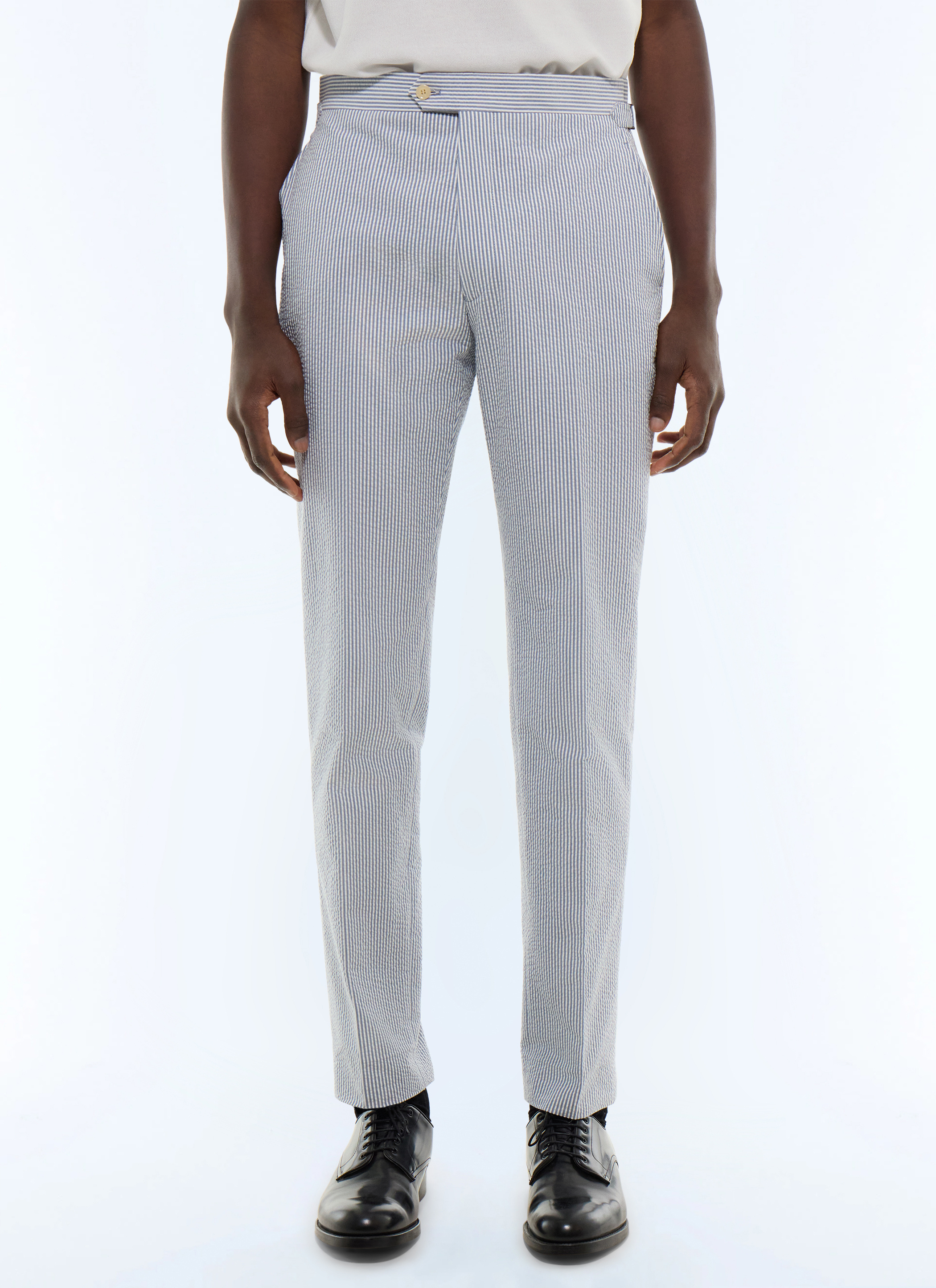 FURSAC - Pantalon ajusté en seersucker à rayures - Homme - Taille 40 - Bleu - Coupe Ajustée