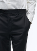 Pantalon en serge de laine noire - 22HP3VOXA-AC82/20