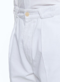 Pantalon blanc en gabardine de coton - P3BCNO-VP14-01