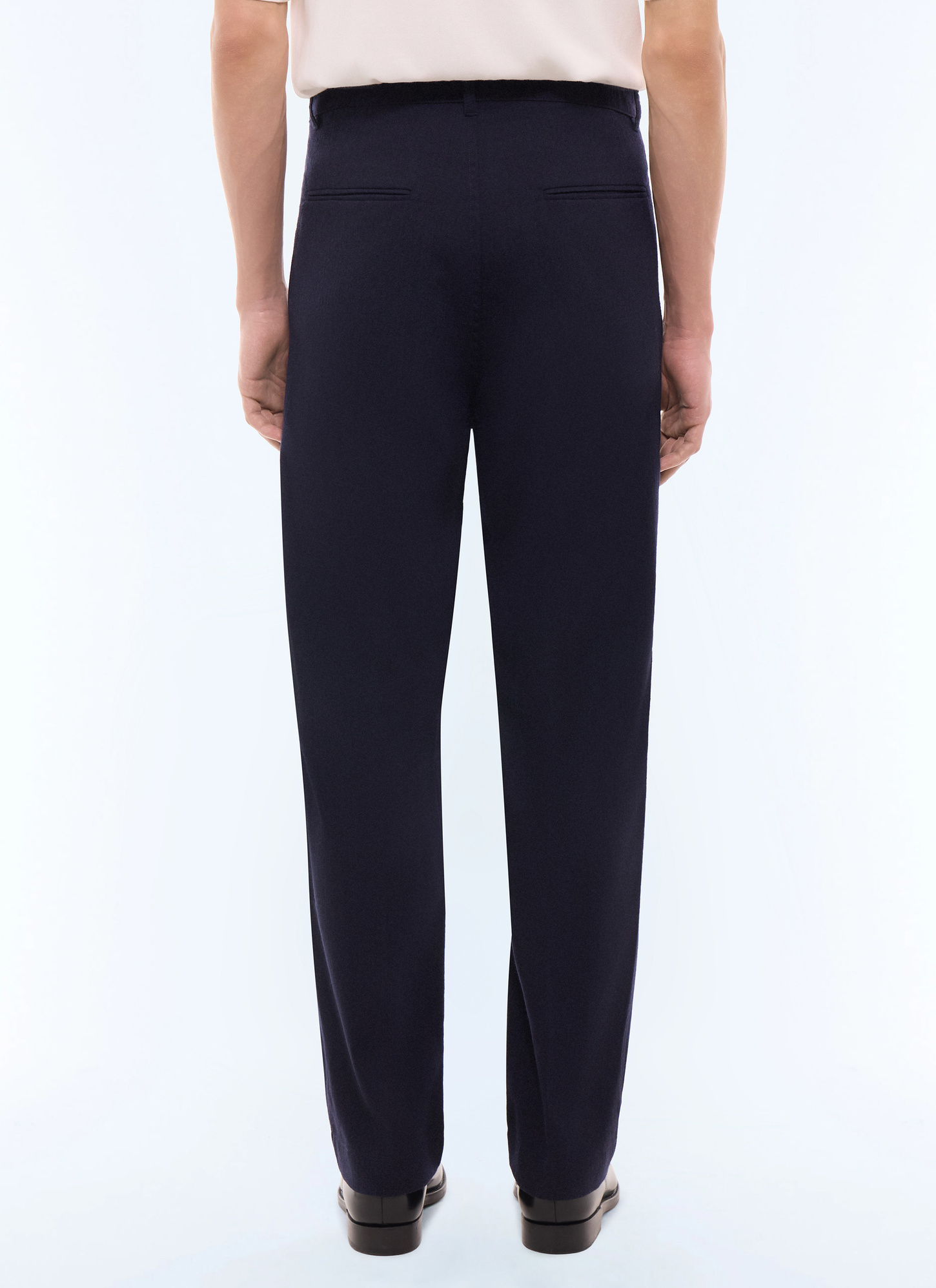 Pantalon homme tissu principal: 88% laine vierge, 12% polyamidedoublure: 90% polyester, 10% coton Fursac - P3LOGR-LX01-D030