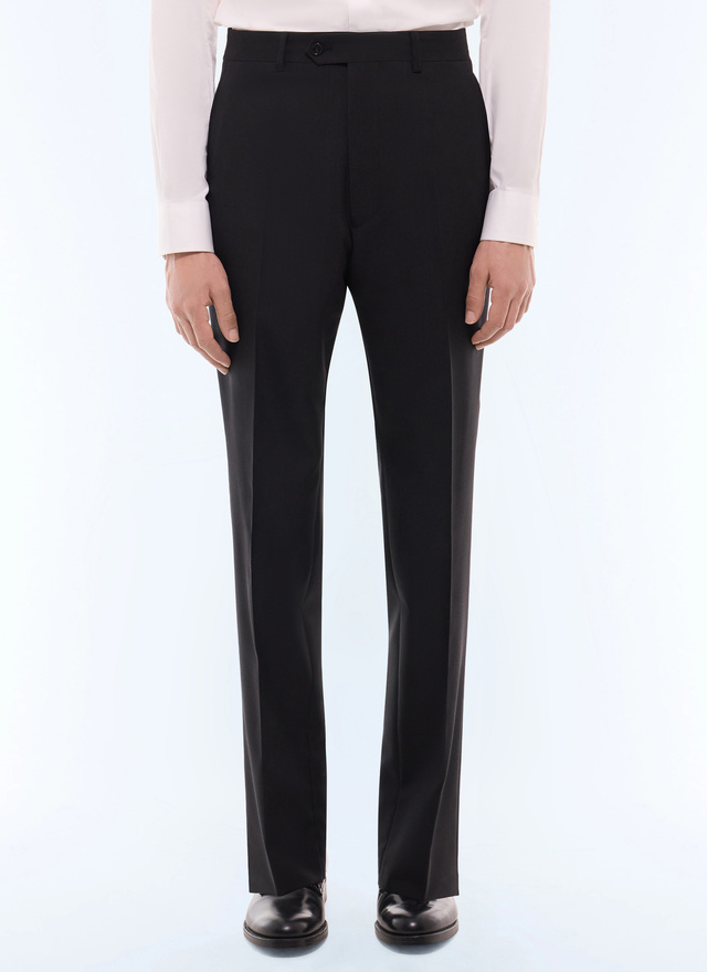 Pantalon homme noir tissu principal: 100% laine viergedoublure ceinture: 58% polyester, 42% cotondoublure jambes: 100% polyesterdoublure poches: 58% polyester, 42% coton Fursac - P3LOXA-BV01-20