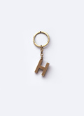 Porte-clés lettre "H" en laiton - PERB3CLEH-AB01/92