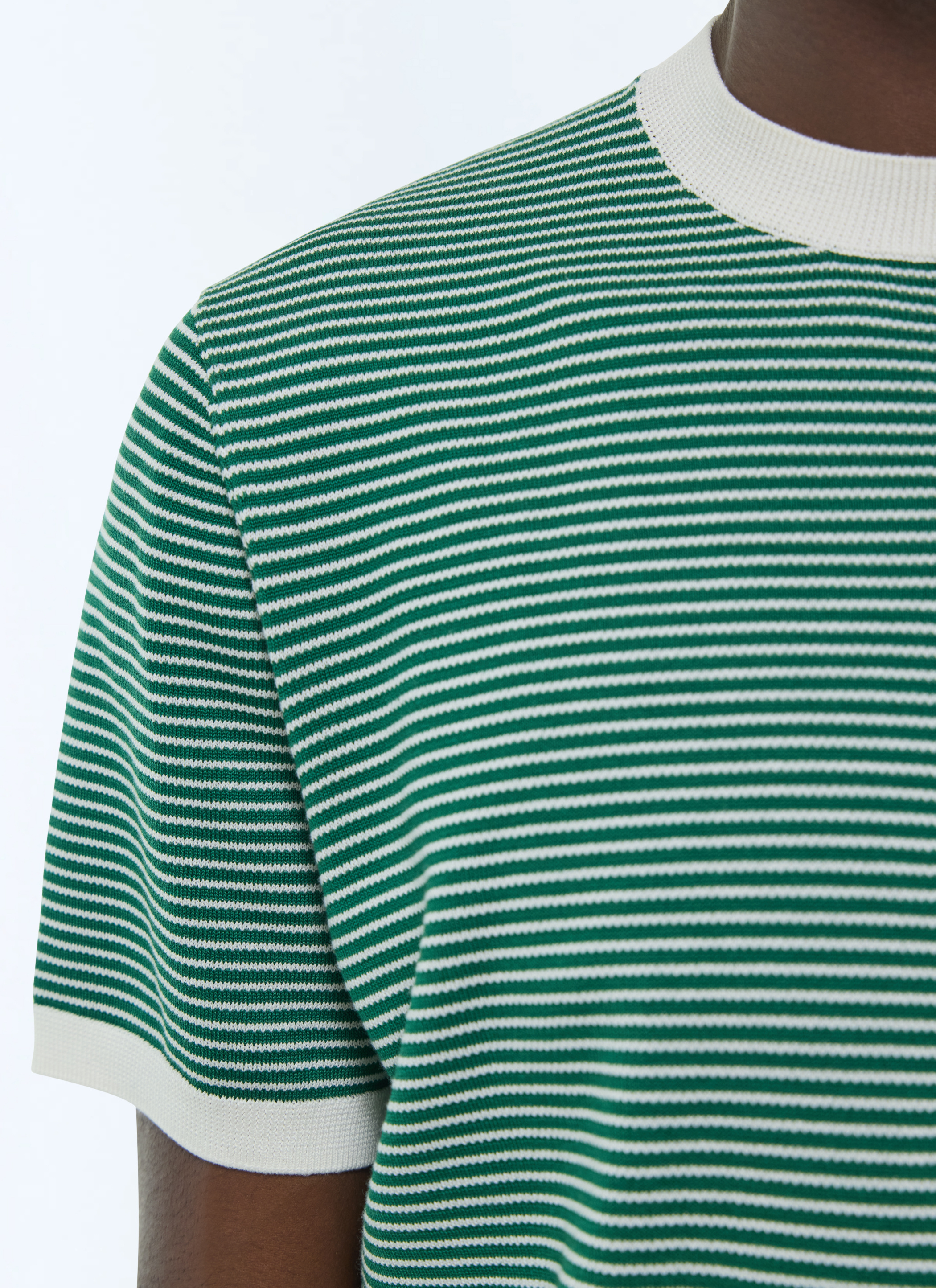 t-shirt-men-white-emerald-