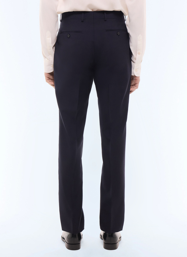 Men's main fabric: 100% virgin woolwaistband lining: 58% polyester, 42% cottonleg lining: 100% polyesterpocket lining: 58% polyester, 42% cotton trousers Fursac - P3LOXA-BV01-30