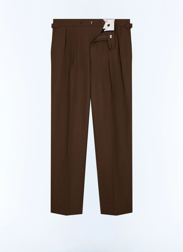 Men's brown main fabric: 100% virgin woolwaistband lining: 58% cotton, 42% polyesterleg lining: 100% polyesterpocket lining: 58% cotton, 42% polyester trousers Fursac - P3GARG-LC17-G018