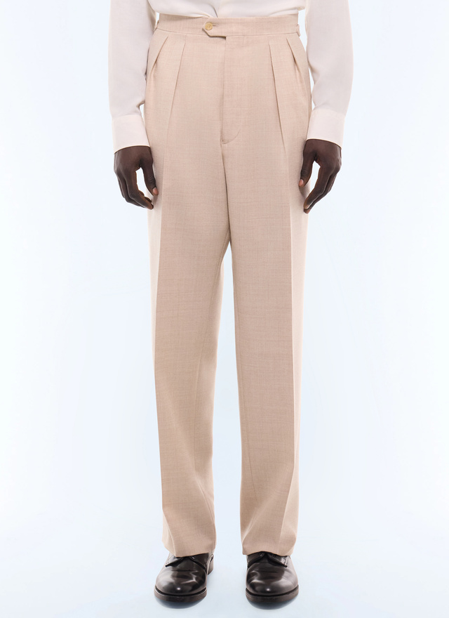 Men's trousers natural main fabric: 100% virgin woolwaistband lining: 58% cotton, 42% polyesterleg lining: 100% polyesterpocket lining: 58% cotton, 42% polyester Fursac - P3GARG-LC17-A003