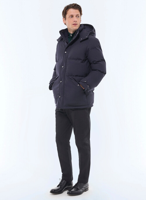 Quilted water-repellent down coat