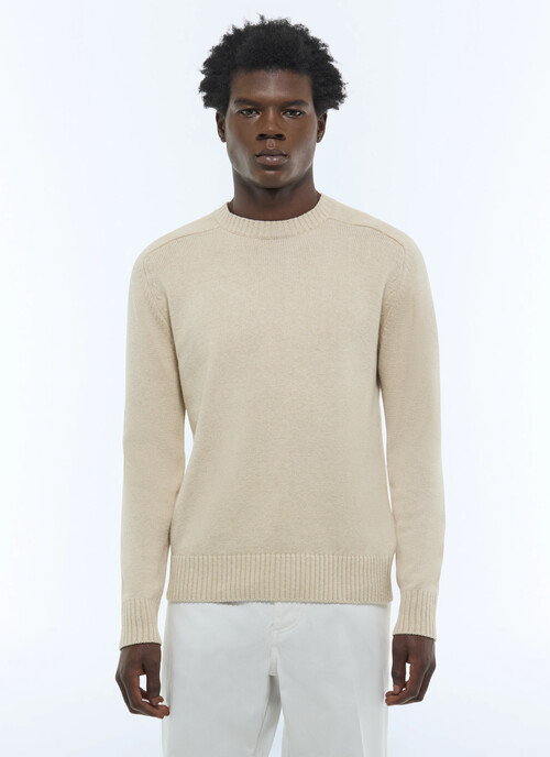 Round neck cotton and wool sweater